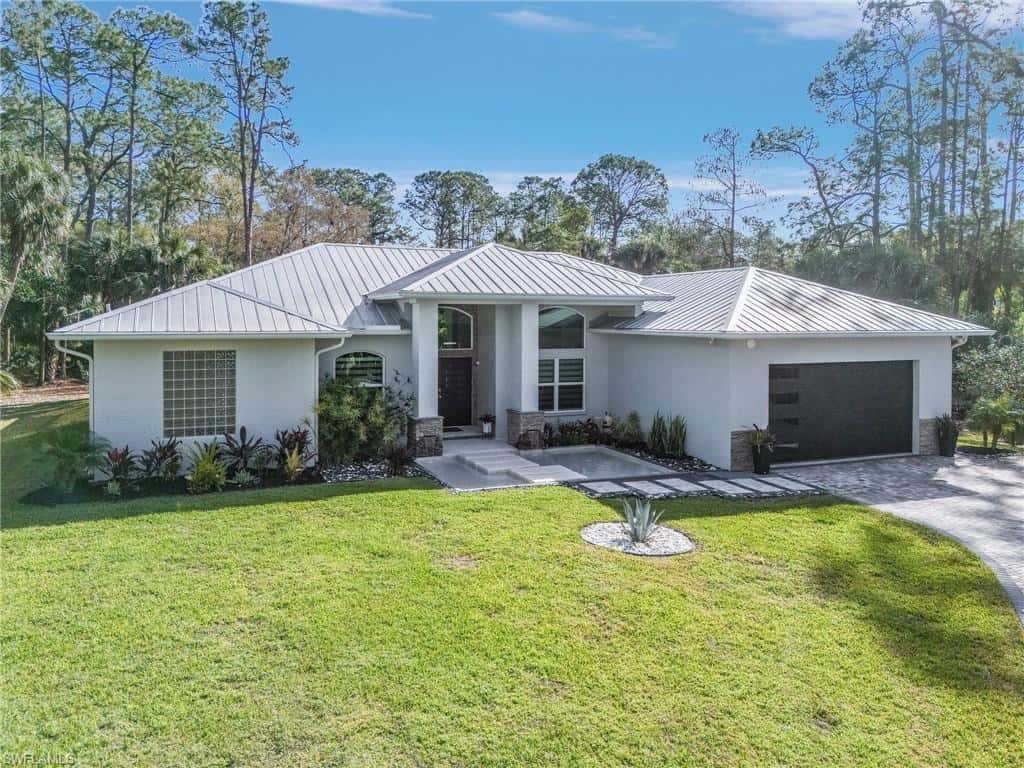 364 Logan Blvd, Naples, photo 41