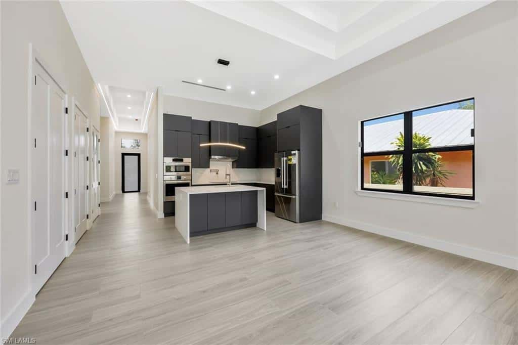 1297 Trail Terrace Dr, Naples, photo 8