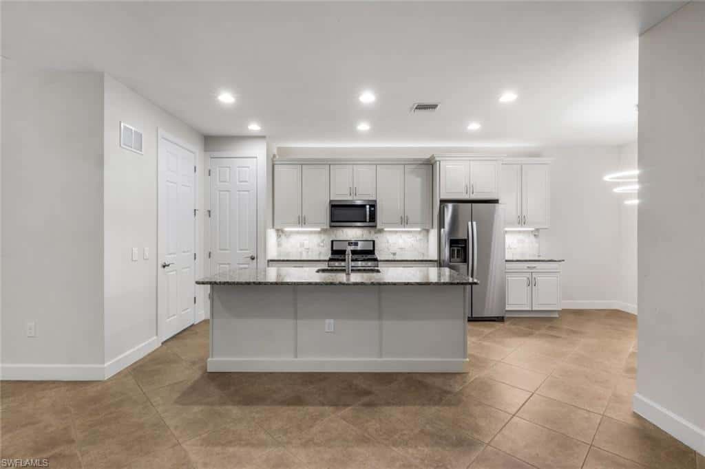 16367 Halberry Ln, Naples, photo 12