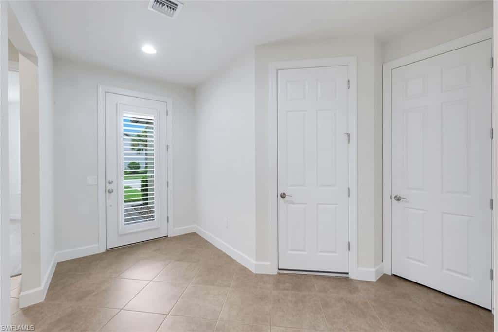 16367 Halberry Ln, Naples, photo 32