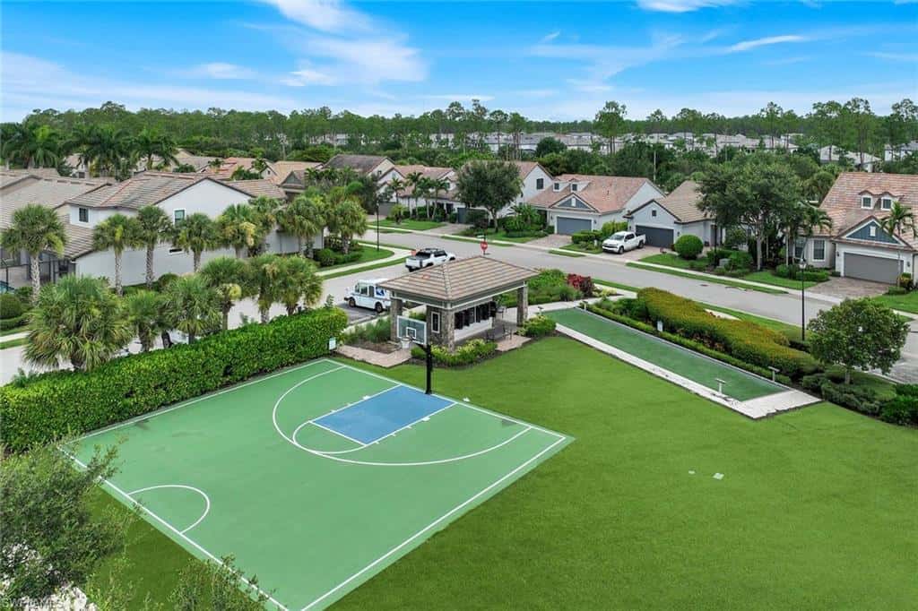 16367 Halberry Ln, Naples, photo 48
