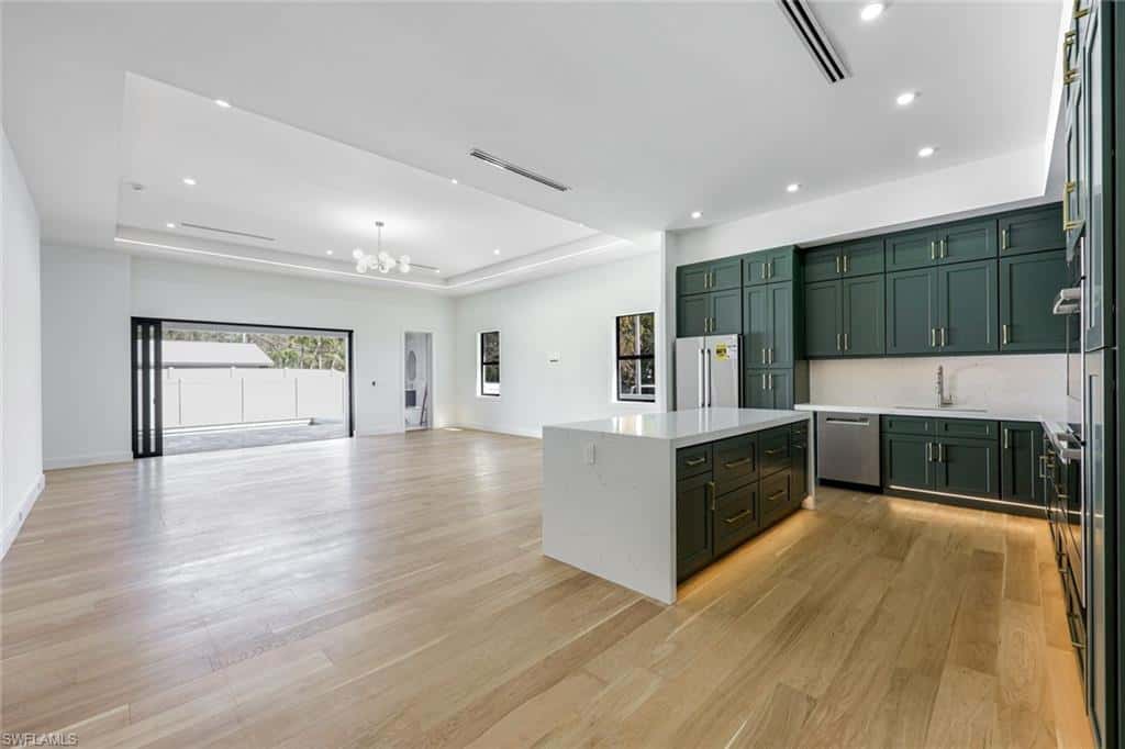 1369 Trail Terrace Dr, Naples, photo 5