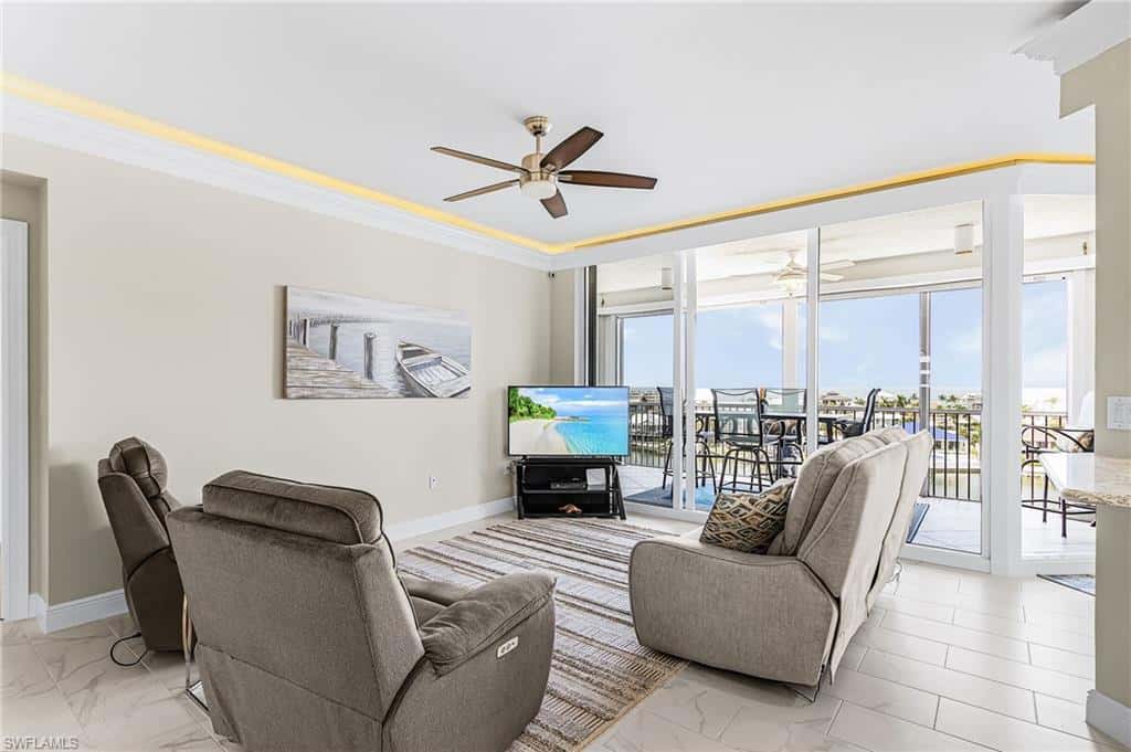 4192 Bay Beach Ln #875, Fort Myers Beach, photo 10