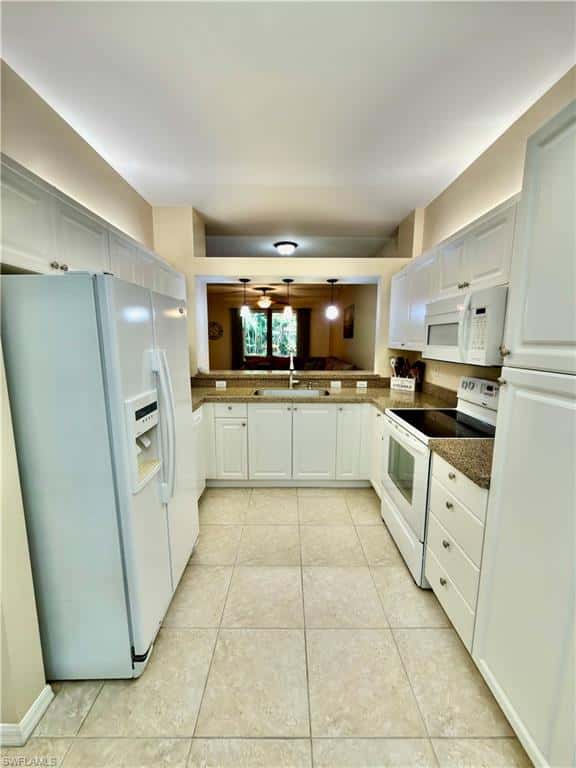 517 Robin Hood Cir #101, Naples, photo 10