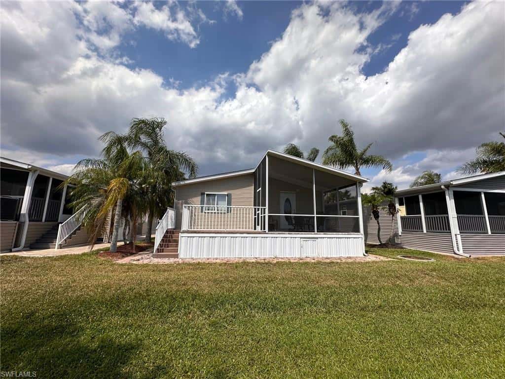 1307 Silver Lakes Blvd, Naples, photo 4