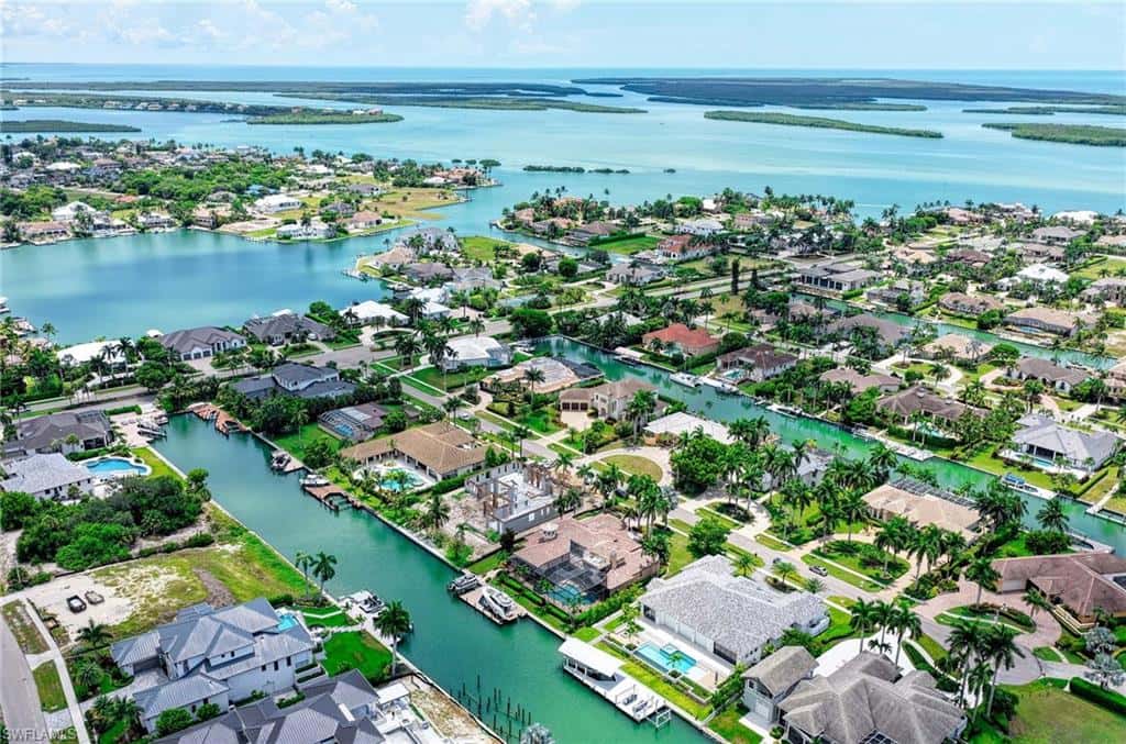 1658 Mcilvaine Ct, Marco Island, photo 6