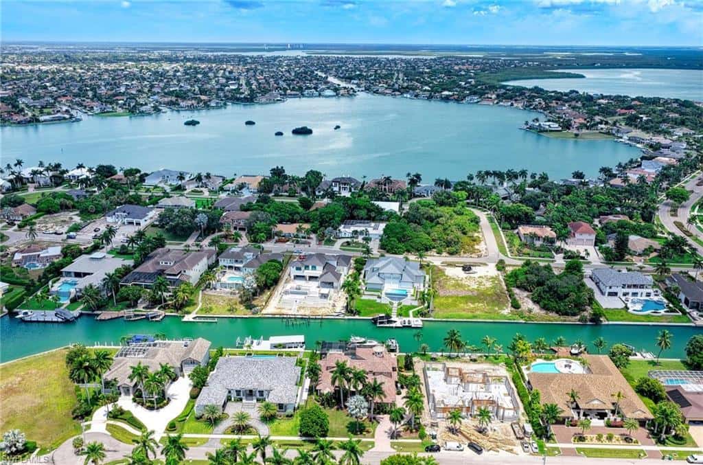 1658 Mcilvaine Ct, Marco Island, photo 47