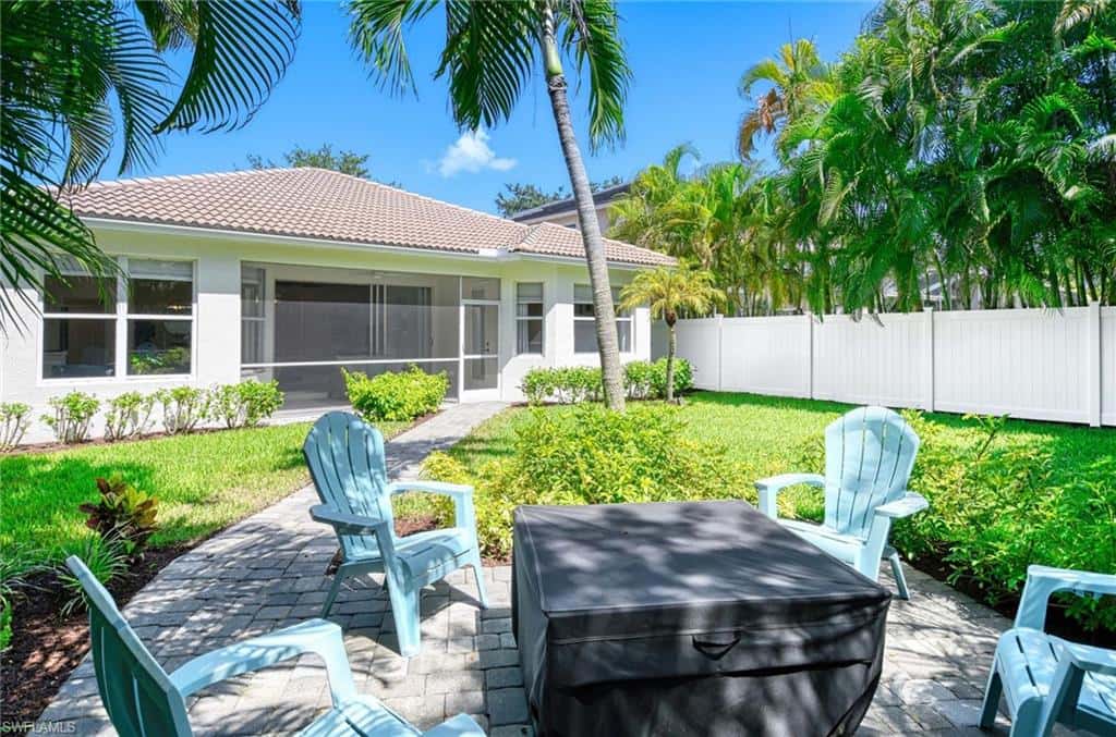 8324 Laurel Lakes Blvd, Naples, photo 20
