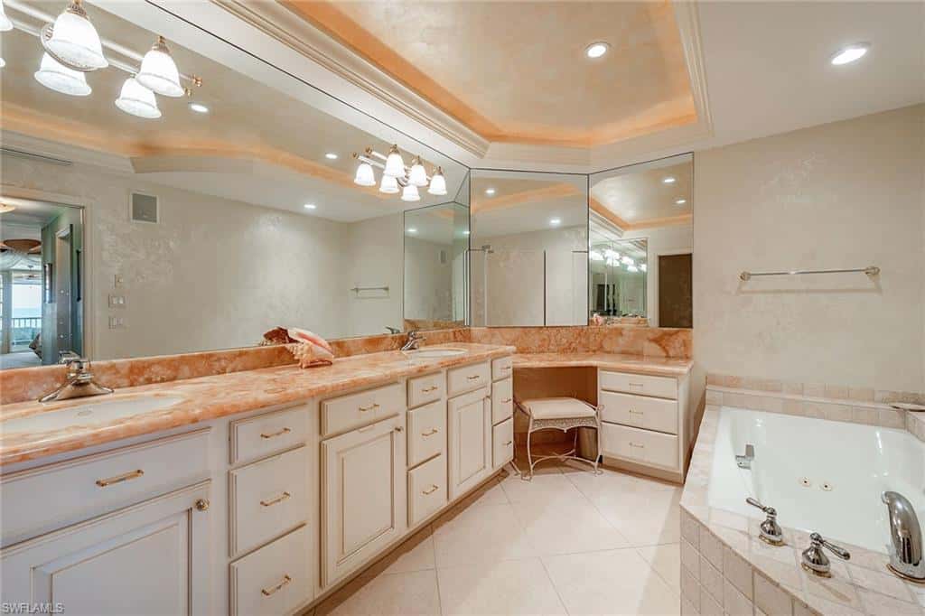 4301 Gulf Shore Blvd #1900, Naples, photo 12