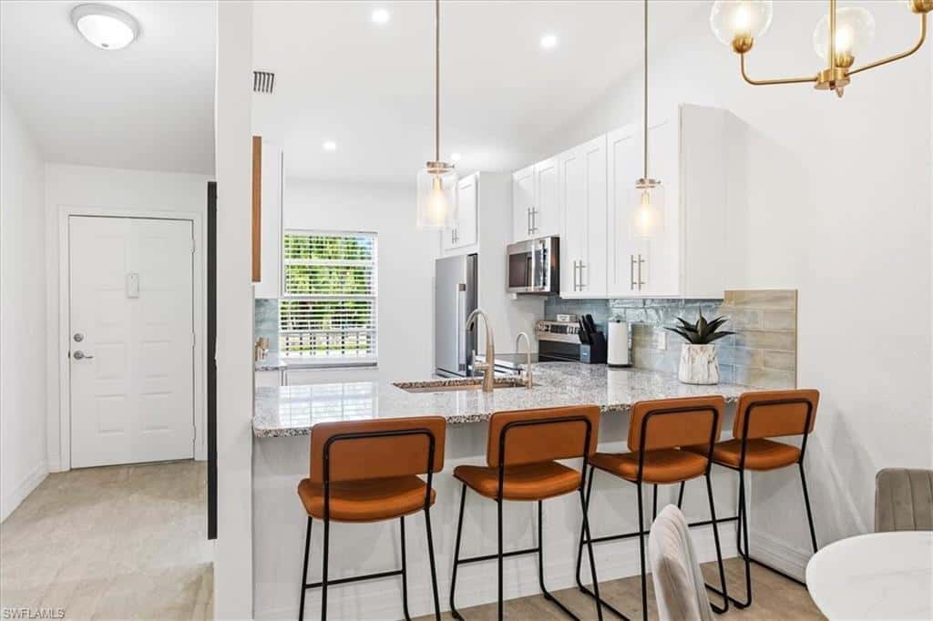 1714 Kings Lake Blvd #202, Naples, photo 6
