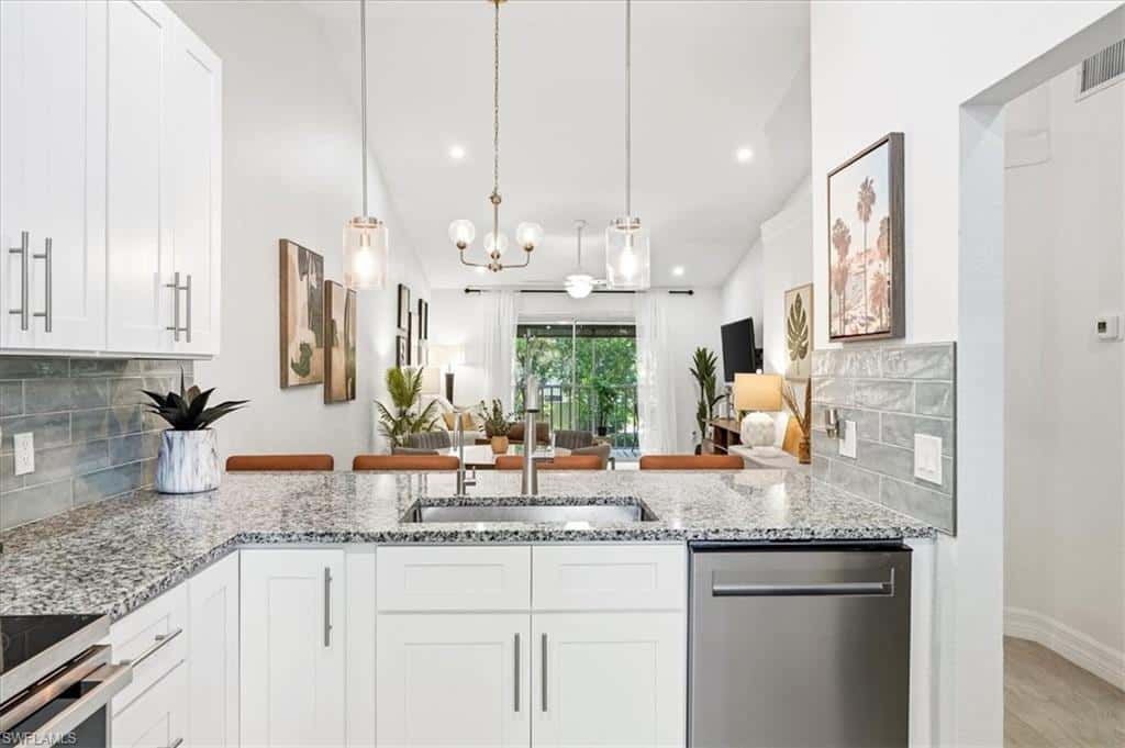 1714 Kings Lake Blvd #202, Naples, photo 5