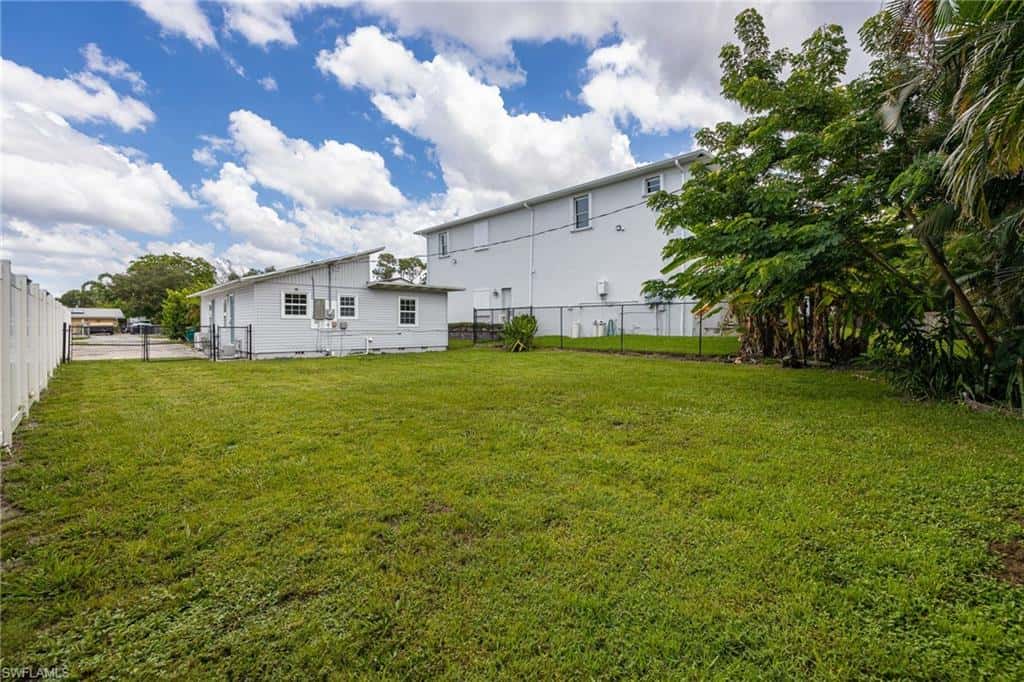 2664 Van Buren Ave, Naples, photo 23