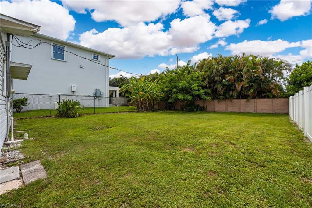 2664 Van Buren Ave, Naples, photo 22