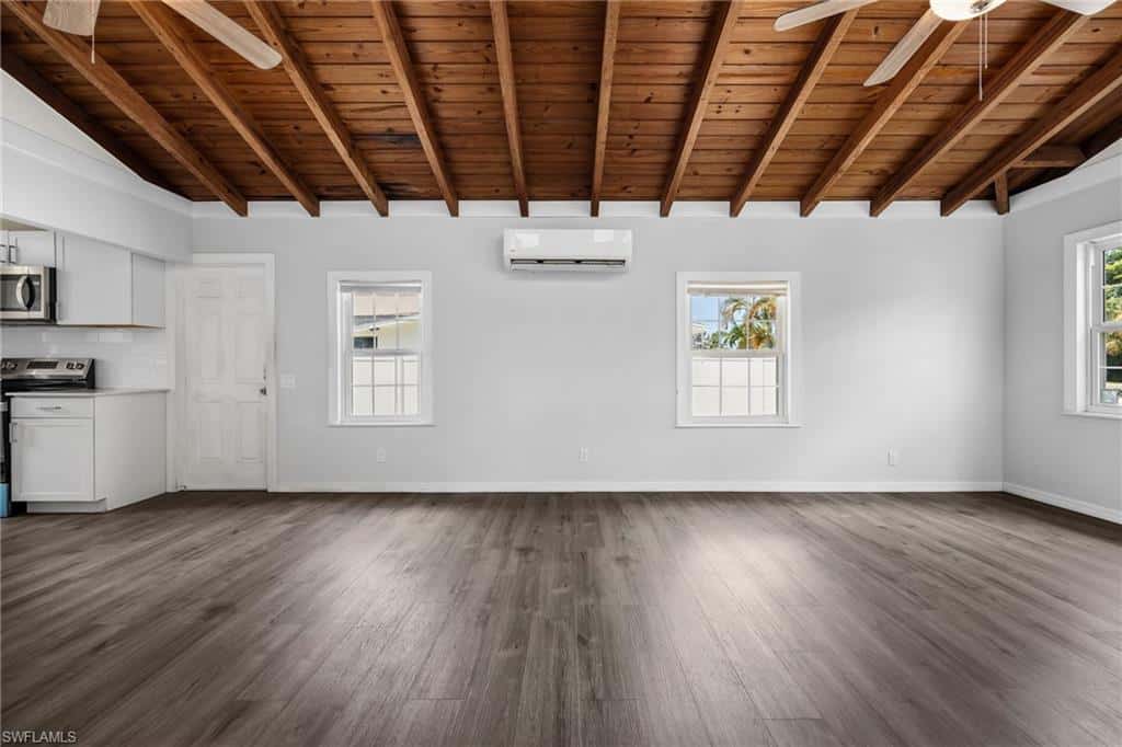2664 Van Buren Ave, Naples, photo 5