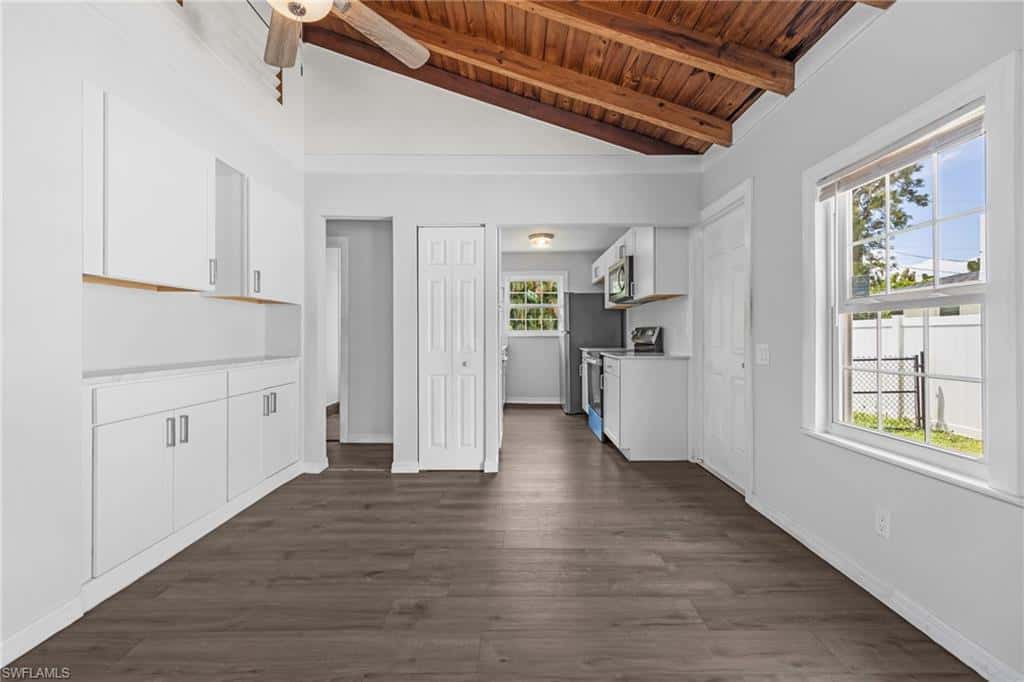 2664 Van Buren Ave, Naples, photo 9