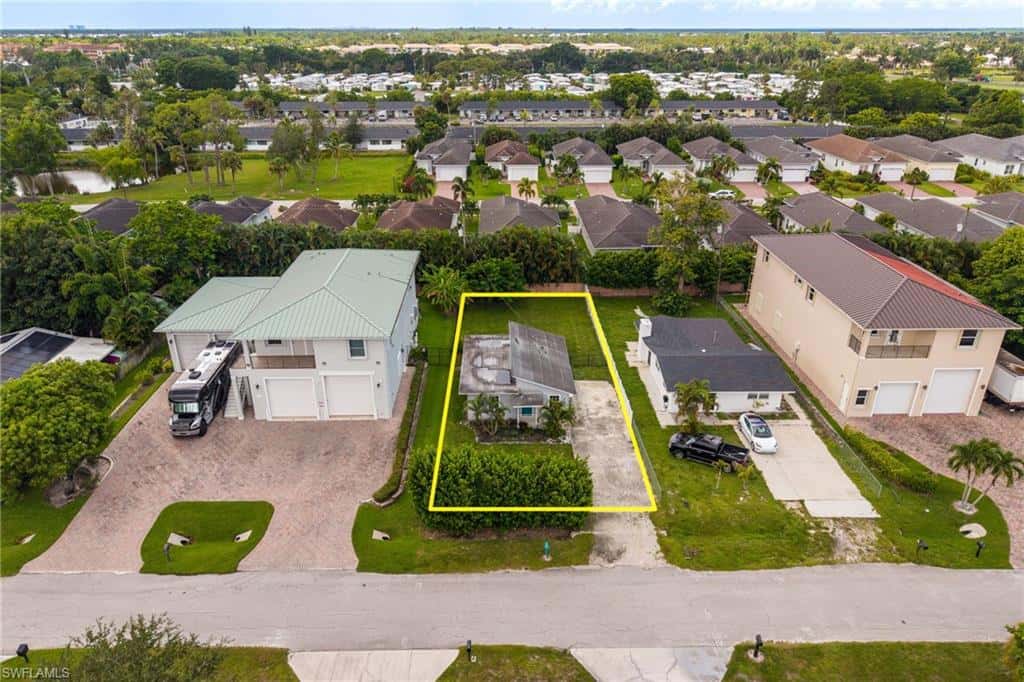 2664 Van Buren Ave, Naples, photo 25