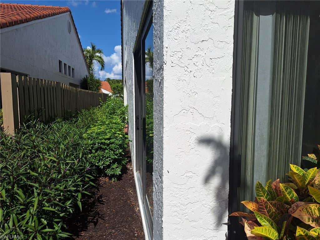 551 Beachwalk Cir, Naples, photo 47