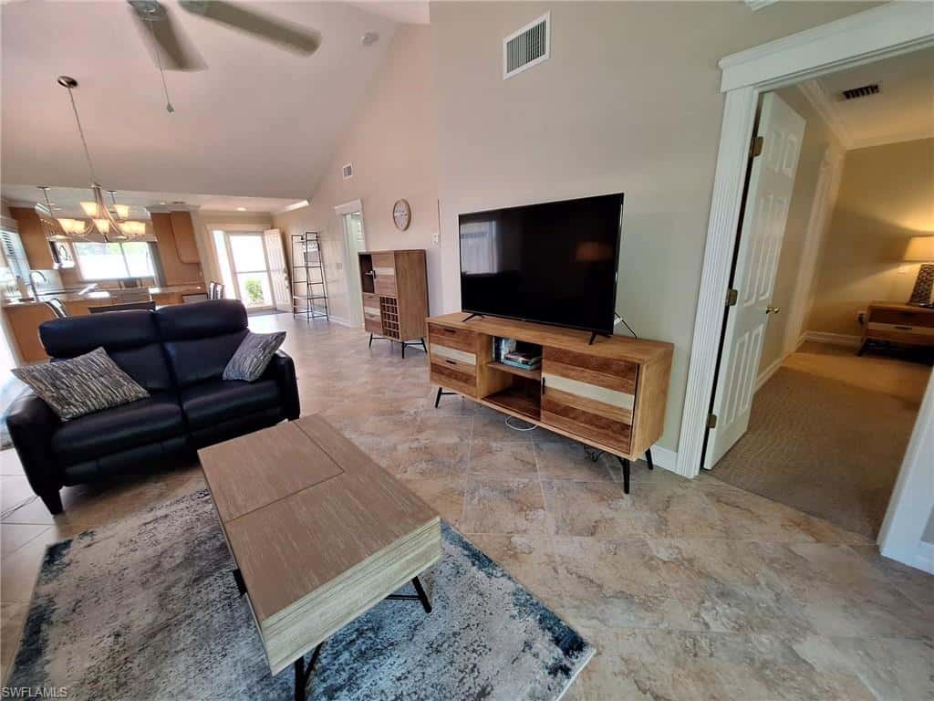 551 Beachwalk Cir, Naples, photo 36