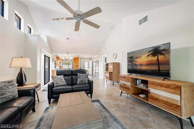 551 Beachwalk Cir, Naples, photo 34