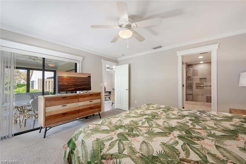 551 Beachwalk Cir, Naples, photo 19