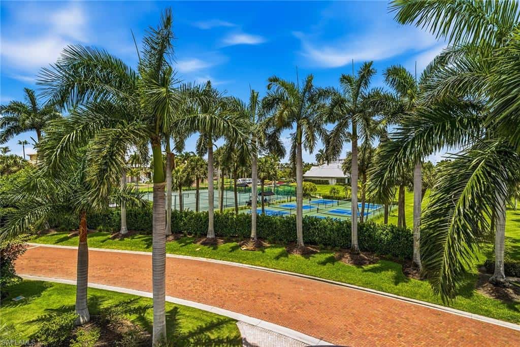 98 Southport Cv, Bonita Springs, photo 33