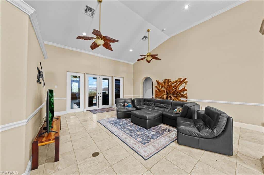 4007 Surfside Blvd, Cape Coral, photo 10