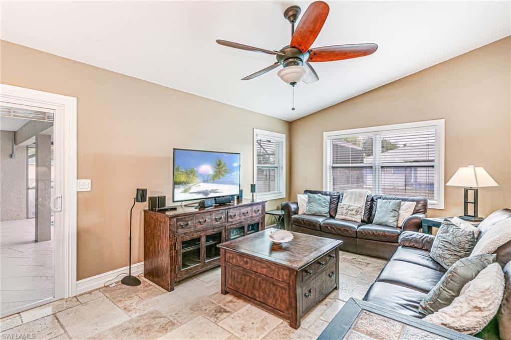 401 Candlewick Cir, Lehigh Acres, photo 33