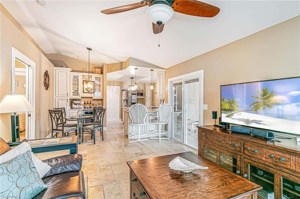 401 Candlewick Cir, Lehigh Acres, photo 34