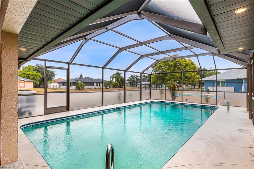 401 Candlewick Cir, Lehigh Acres, photo 38