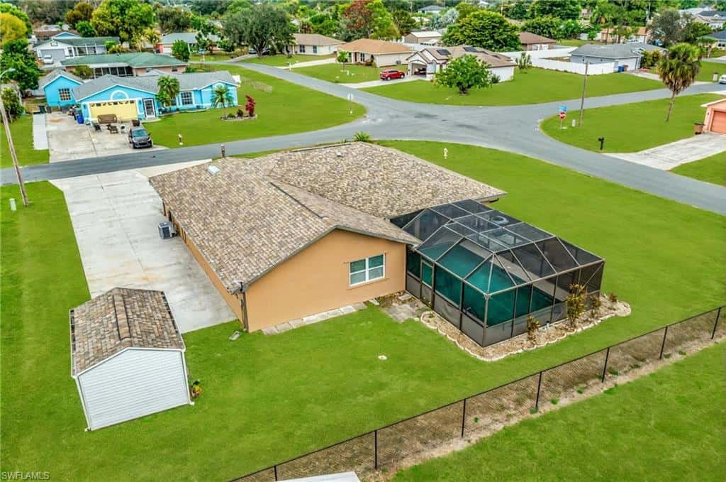 401 Candlewick Cir, Lehigh Acres, photo 4