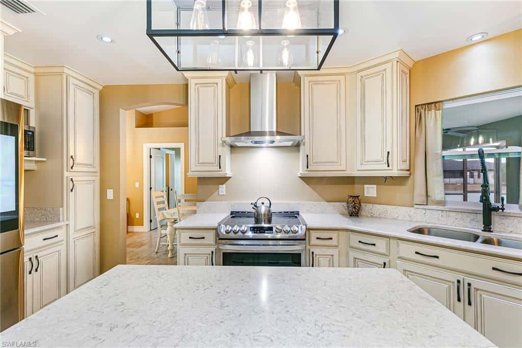 401 Candlewick Cir, Lehigh Acres, photo 8