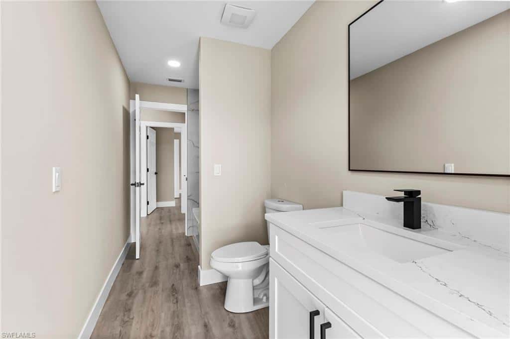 920 16th Ter, Cape Coral, photo 9