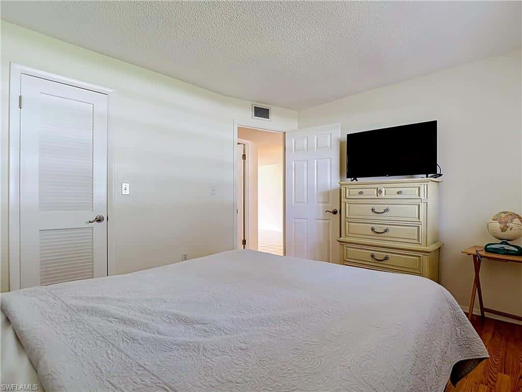 100 Forest Lakes Blvd #109, Naples, photo 20
