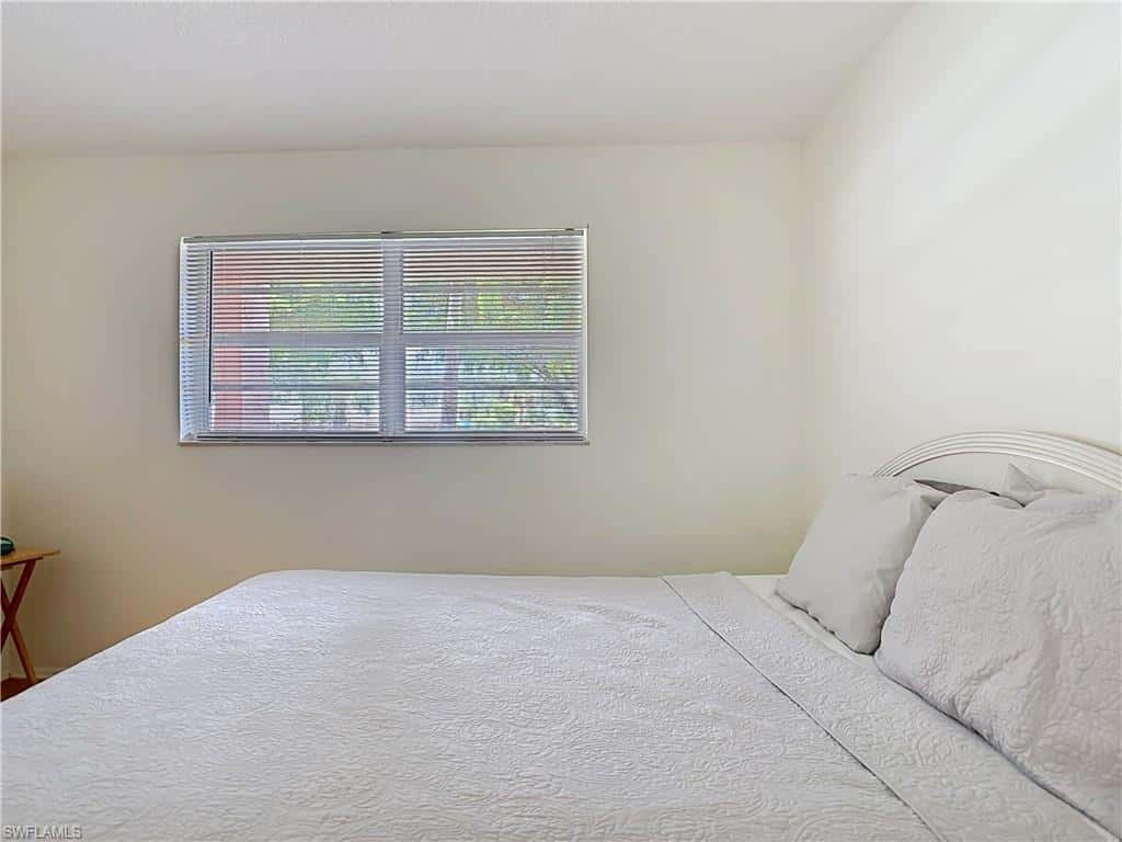 100 Forest Lakes Blvd #109, Naples, photo 19