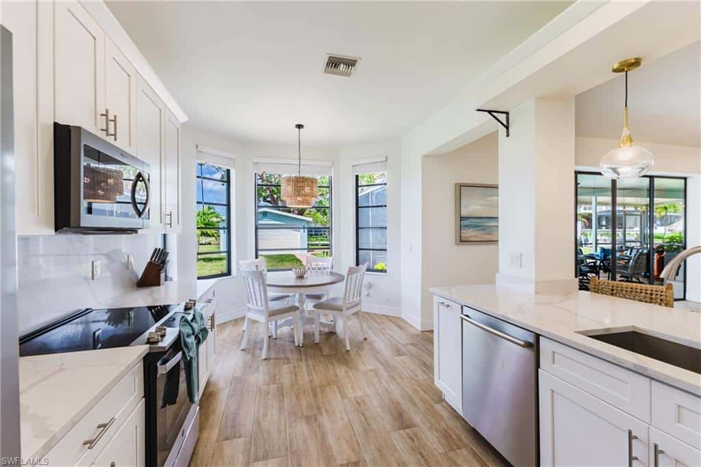 5326 Nautilus Dr, Cape Coral, photo 14