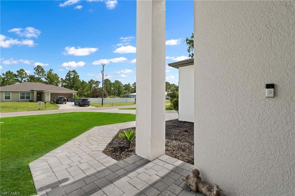 2711 18th St, Lehigh Acres, photo 4