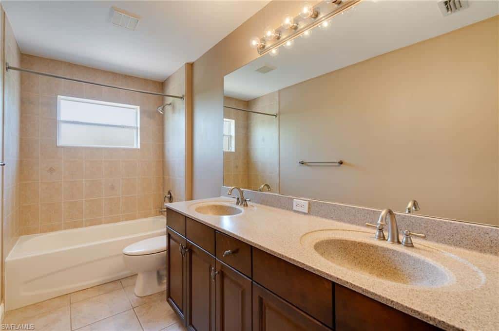 20886 Torre Del Lago St, Estero, photo 13