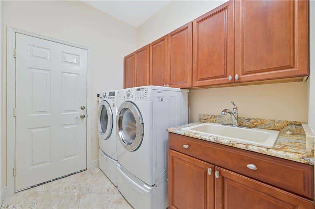 5514 Merlyn Ln, Cape Coral, photo 38