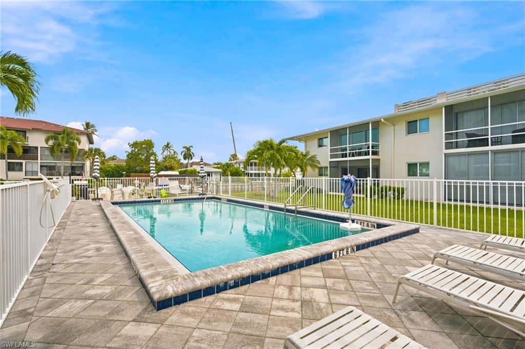 1417 Chesapeake Ave #106, Naples, photo 23