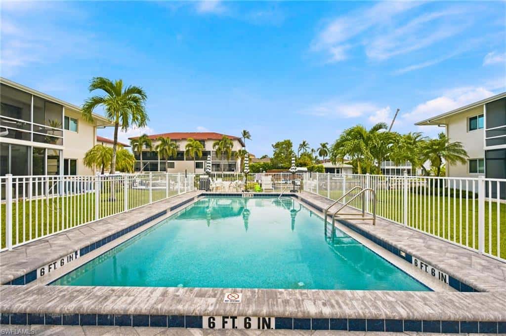 1417 Chesapeake Ave #106, Naples, photo 22