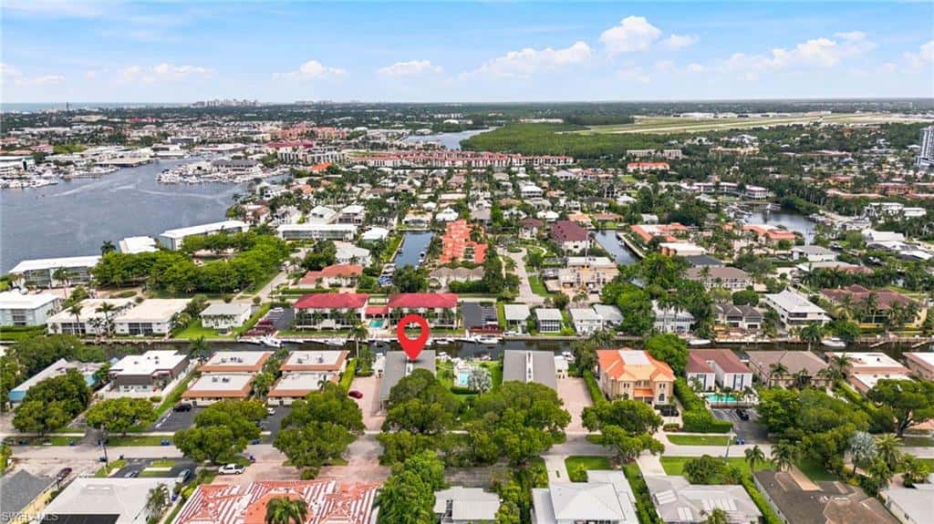 1417 Chesapeake Ave #106, Naples, photo 32