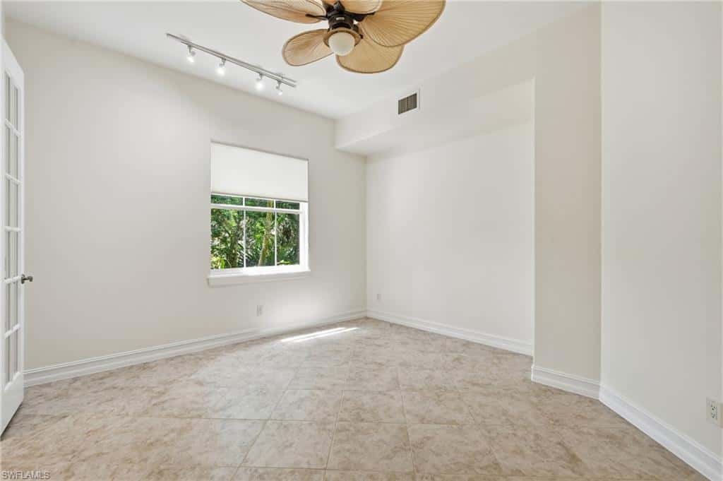 2886 Castillo Ct #101, Naples, photo 24