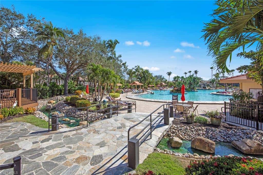 2055 Cascades Dr #6, Naples, photo 32