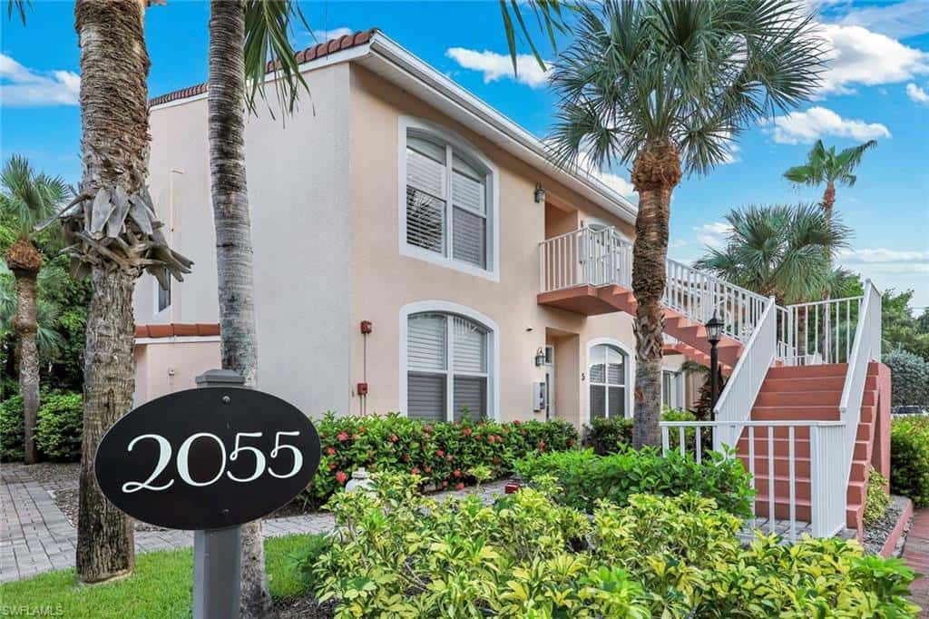 2055 Cascades Dr #6, Naples, photo 5