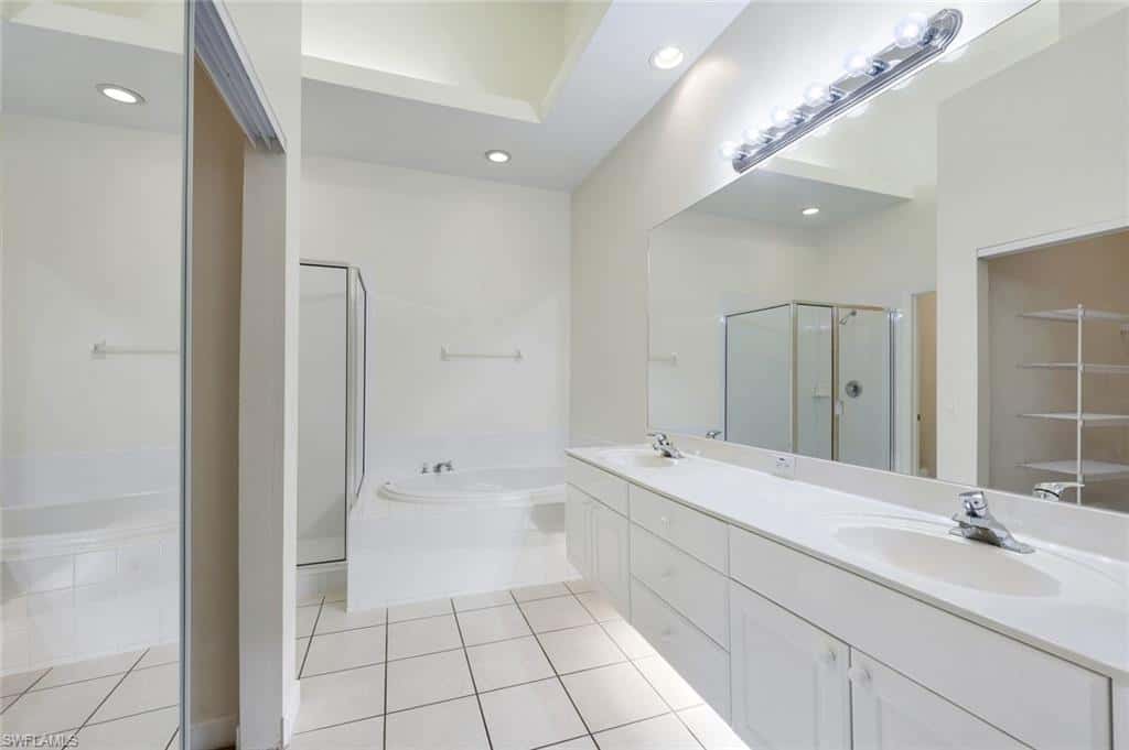 2055 Cascades Dr #6, Naples, photo 21