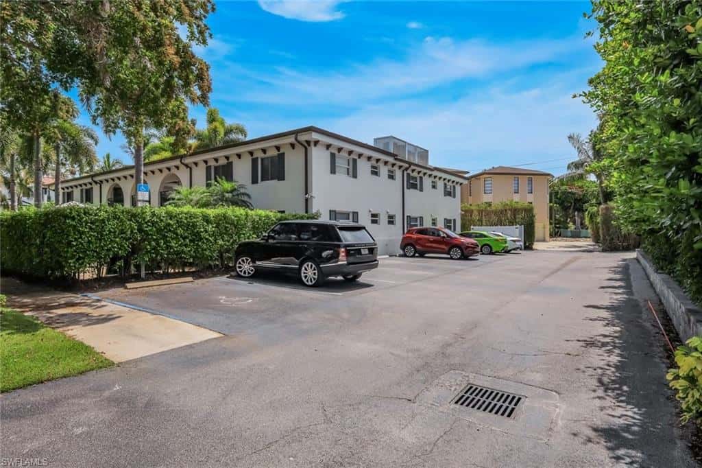 960 7th St #105, Naples, photo 22