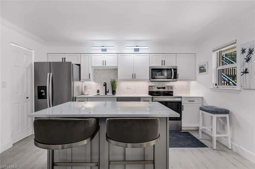 960 7th St #105, Naples, photo 14