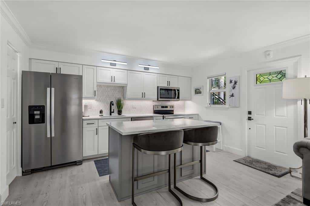 960 7th St #105, Naples, photo 15