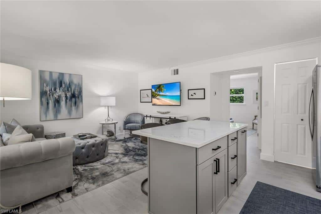 960 7th St #105, Naples, photo 11