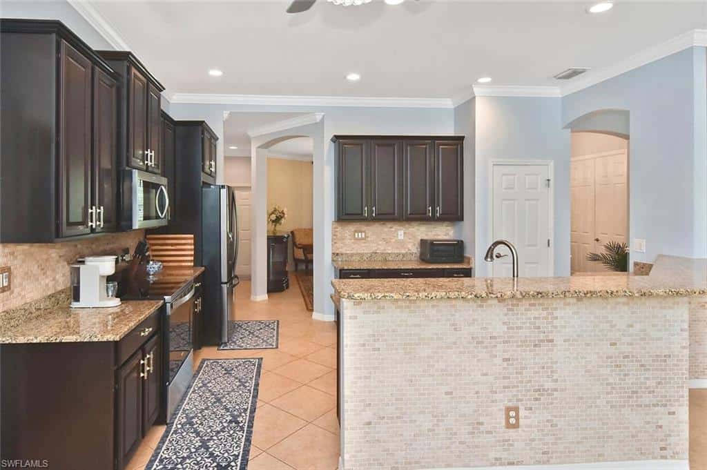 2549 Ashbury Cir, Cape Coral, photo 6